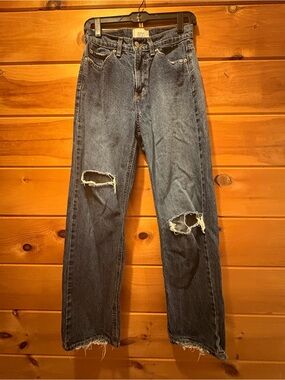 BDG Women's Blue Cowboy Distressed Jeans size 26